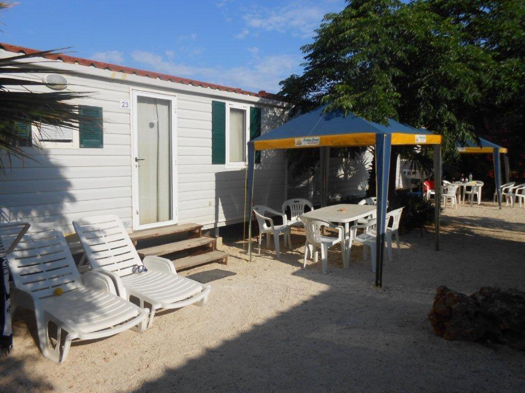 Happy Camp Mobile Homes In El-Bahira Camping Village San Vito Lo Capo Extérieur photo