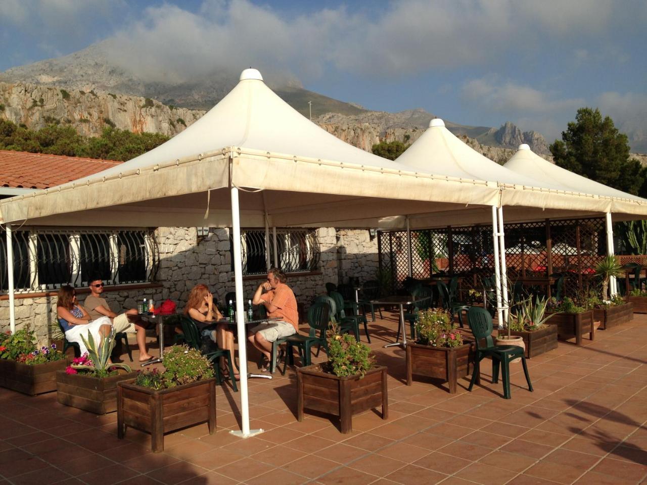Happy Camp Mobile Homes In El-Bahira Camping Village San Vito Lo Capo Extérieur photo